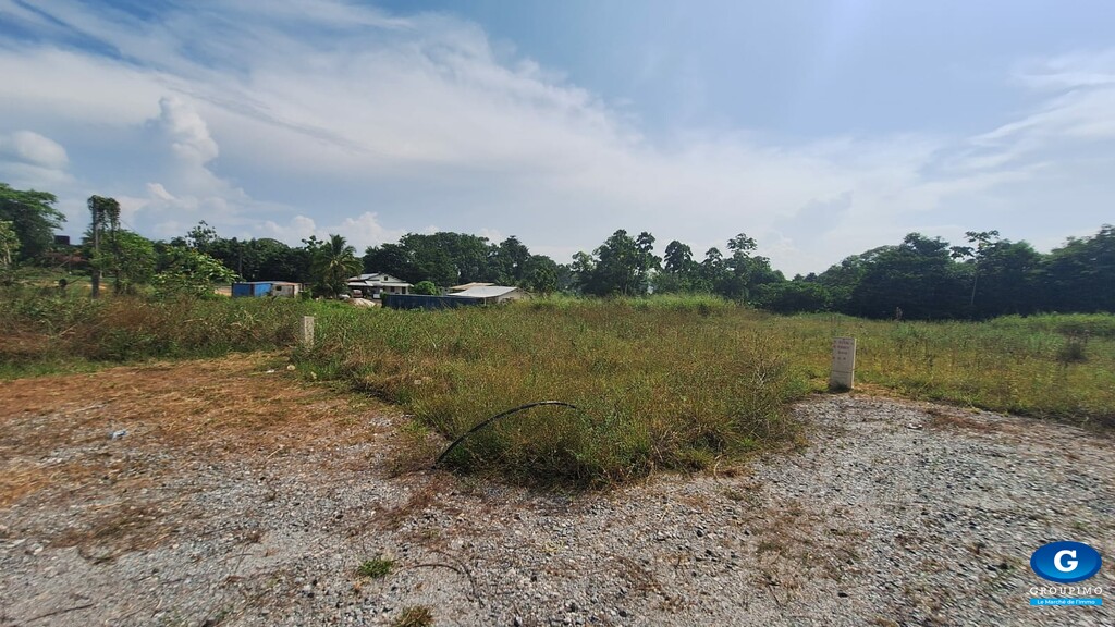 Grand Terrain de 1017 m² St Laurent du Maroni